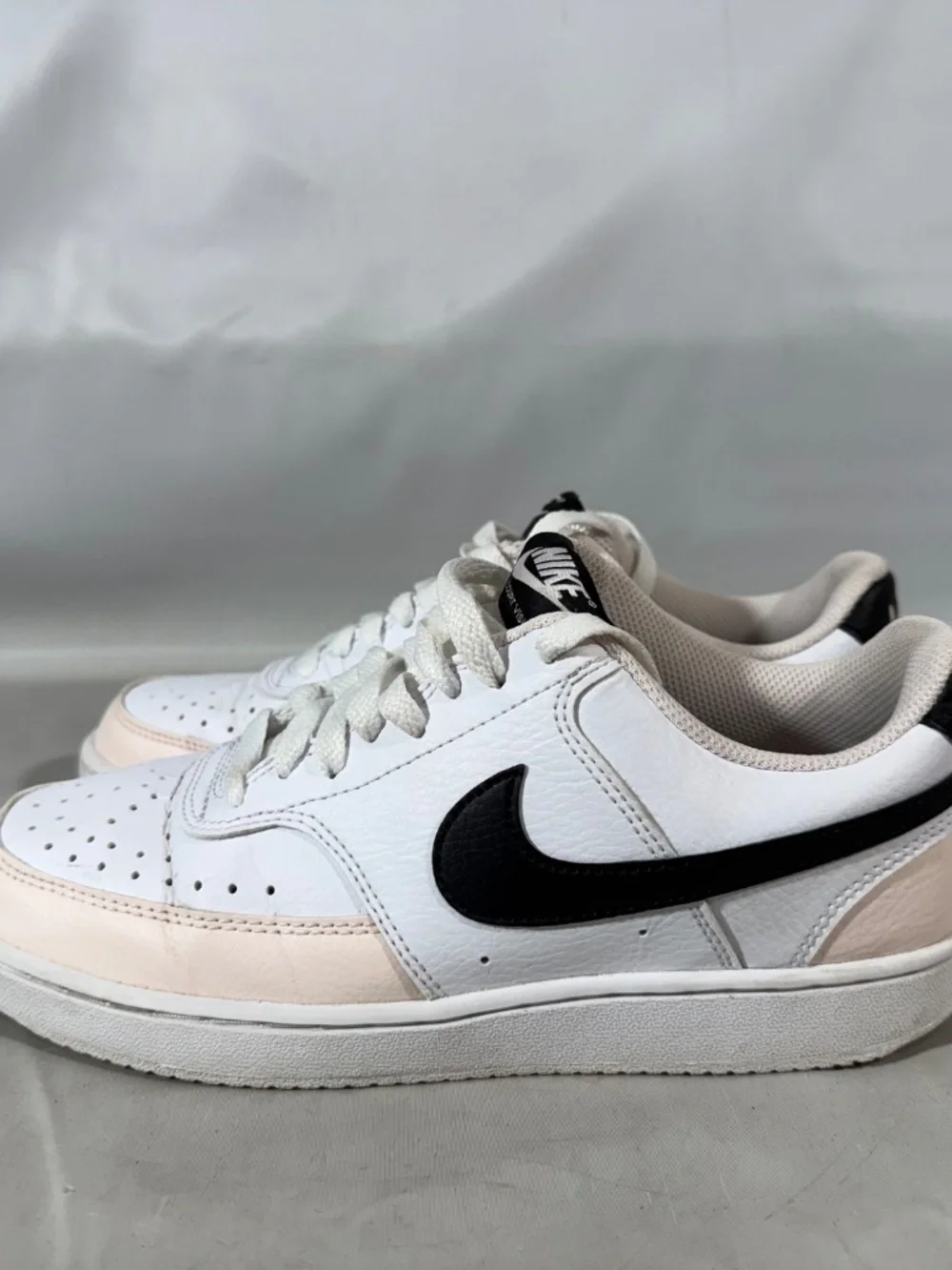 Nike Court Vision Low White Light Soft Pink Black Low Top Sneaker Sz 7 FD02585
